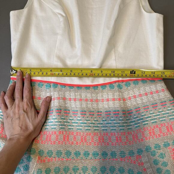 Shoshanna Tweed Dress Fit & Flare Sleeveless Size Medium Knee Length - Picture 7 of 9